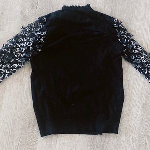 Black women's long sleeve blouse